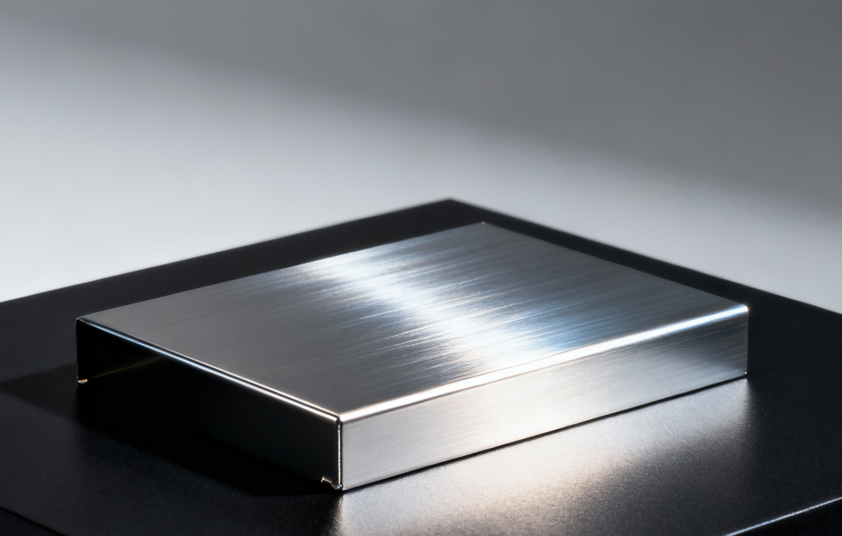 铝材阳极氧化工艺及其应用解析